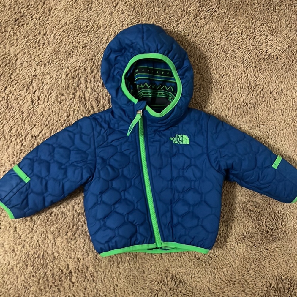 REVERSIBLE North Face Puffer Jacket
